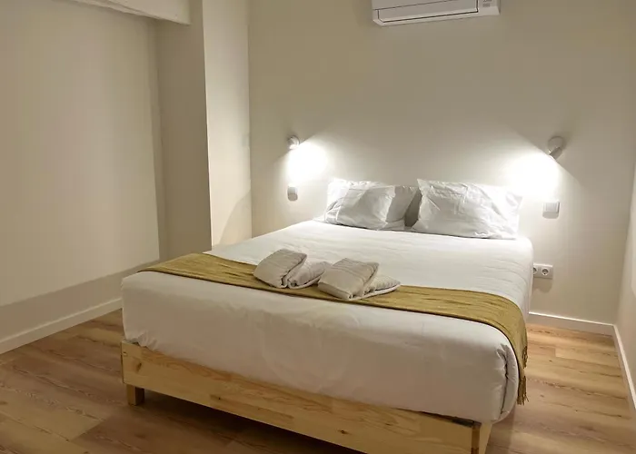 Casas De Alpedide Κοΐμπρα