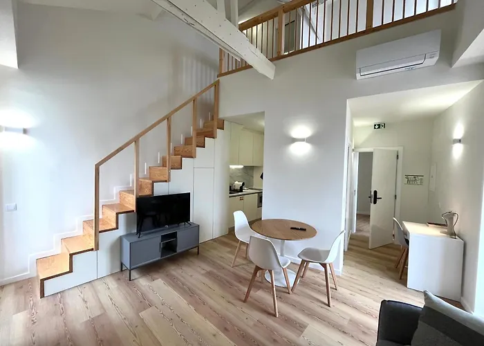 Casas De Alpedide Κοΐμπρα