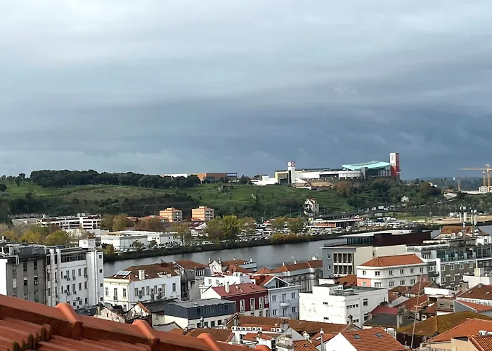 アパート Casas De Alpedide コインブラ