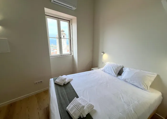 アパート Casas De Alpedide