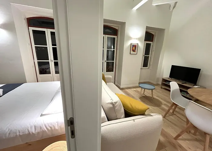 Casas De Alpedide アパート *