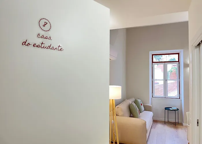 Casas De Alpedide