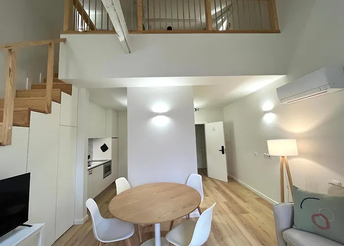 Casas De Alpedide アパート コインブラ