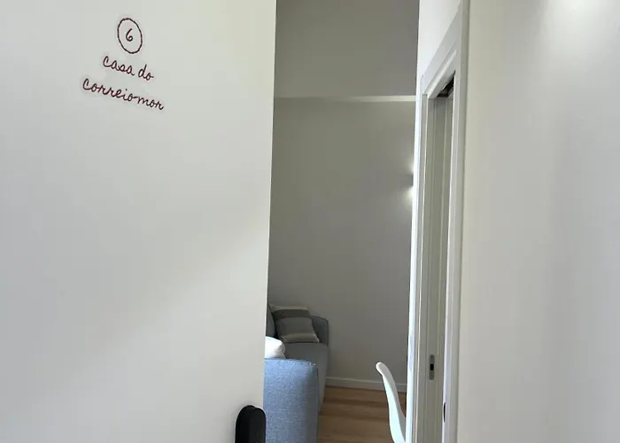 アパート Casas De Alpedide コインブラ