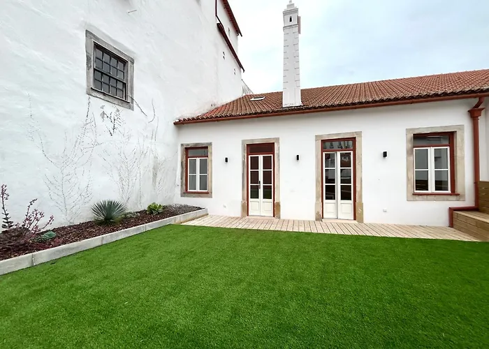 Casas De Alpedide